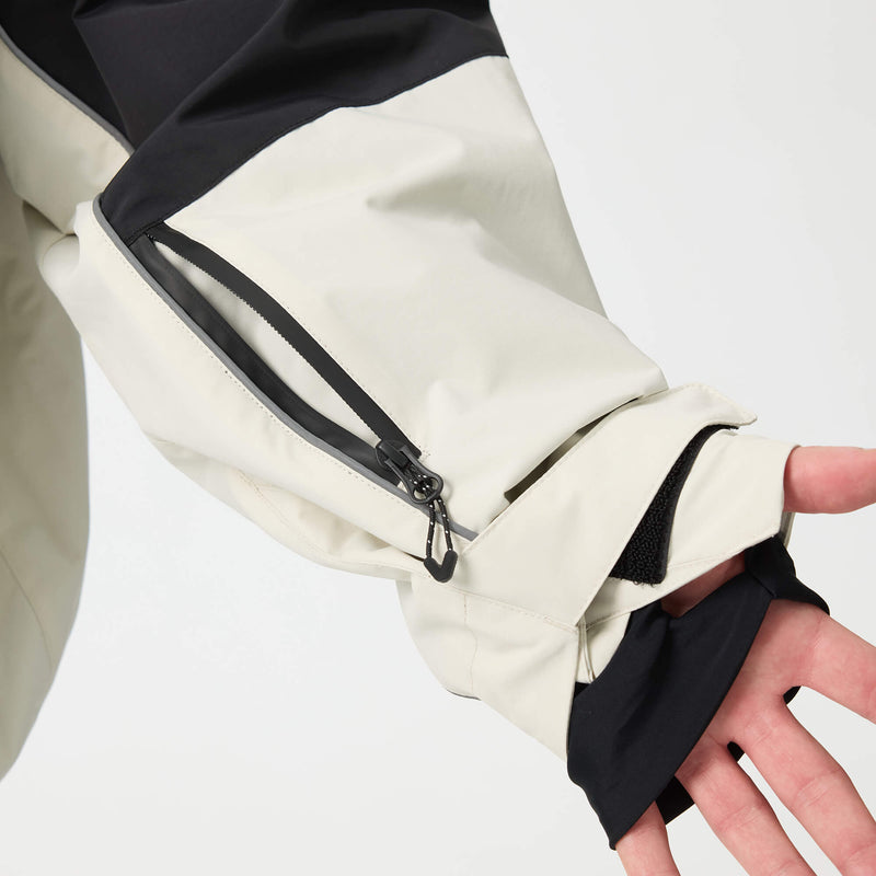 Lift Pass Pocket