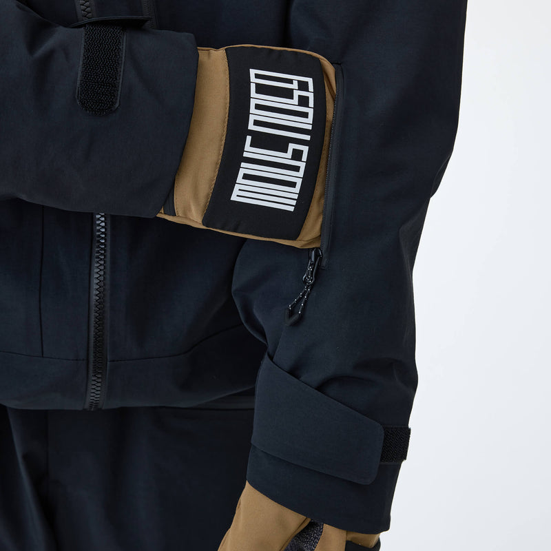 Lift Pass Pocket