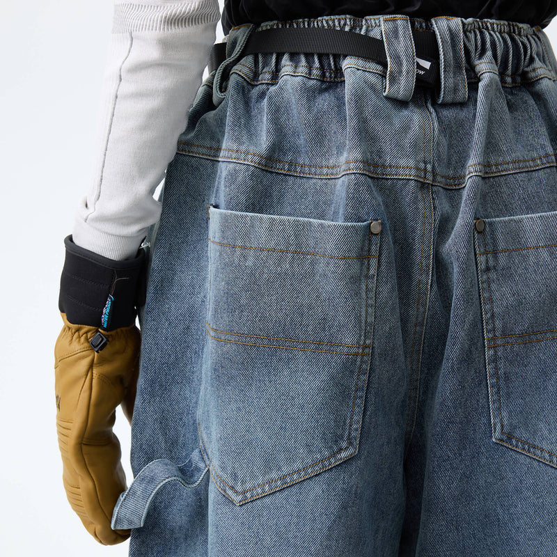 Zippered Back Pockets