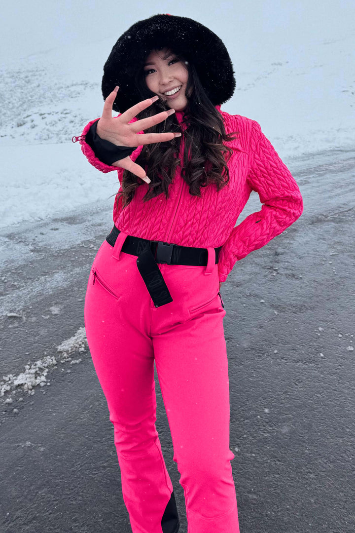 Damen-Skianzug in Pink mit durchgehendem Raffdesign