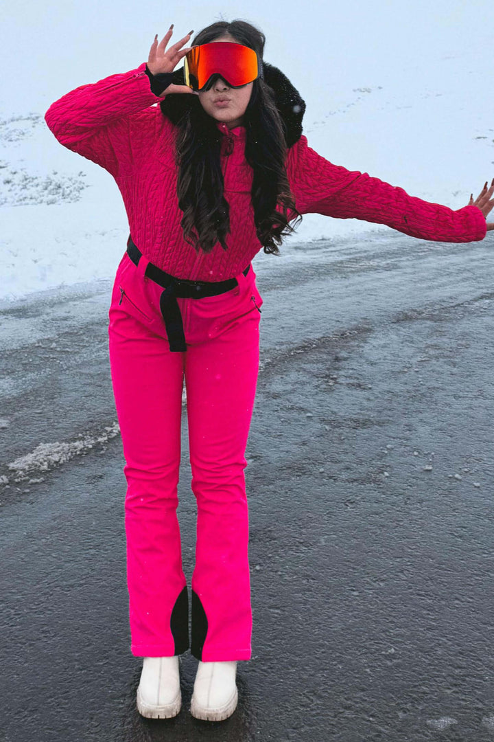 Damen-Skianzug in Pink mit durchgehendem Raffdesign
