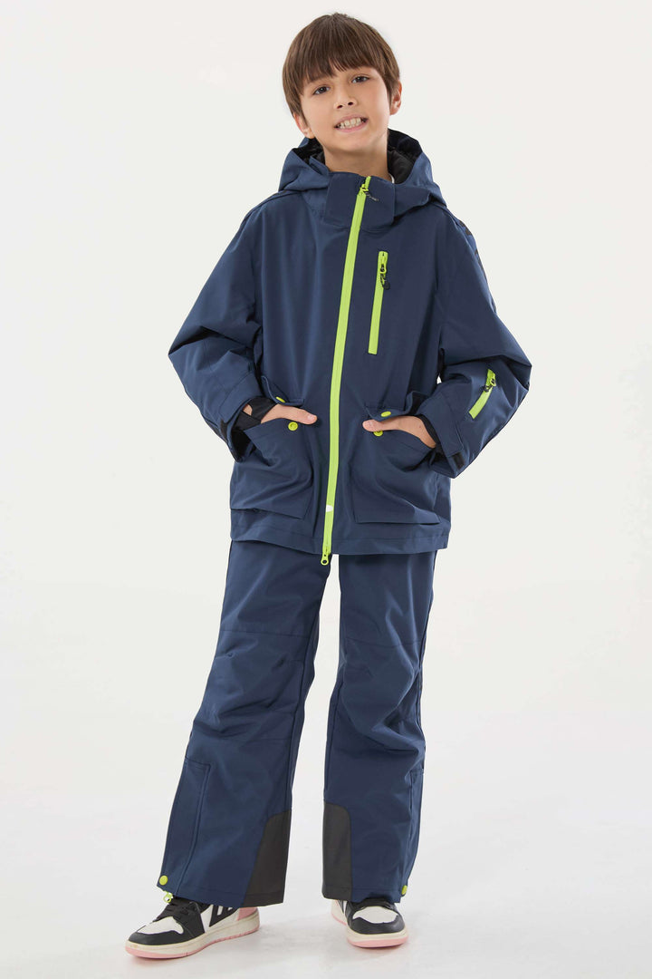 Marineblaue isolierte Schneehose mit Hosenträgern für Kinder 