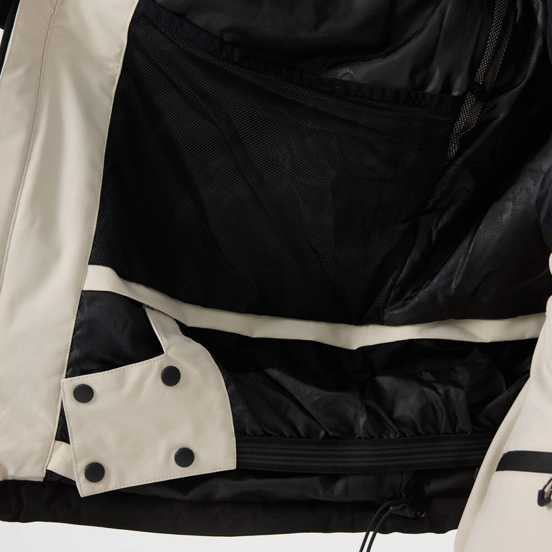 Integrated Snow Skirt & Goggle Pocket