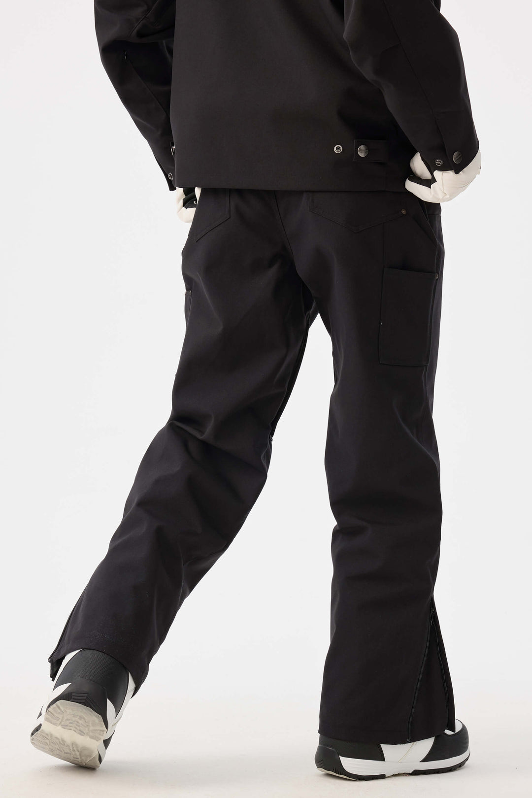 Damskie czarne spodnie śnieżne z prostymi nogawkami i podwójnym przodem