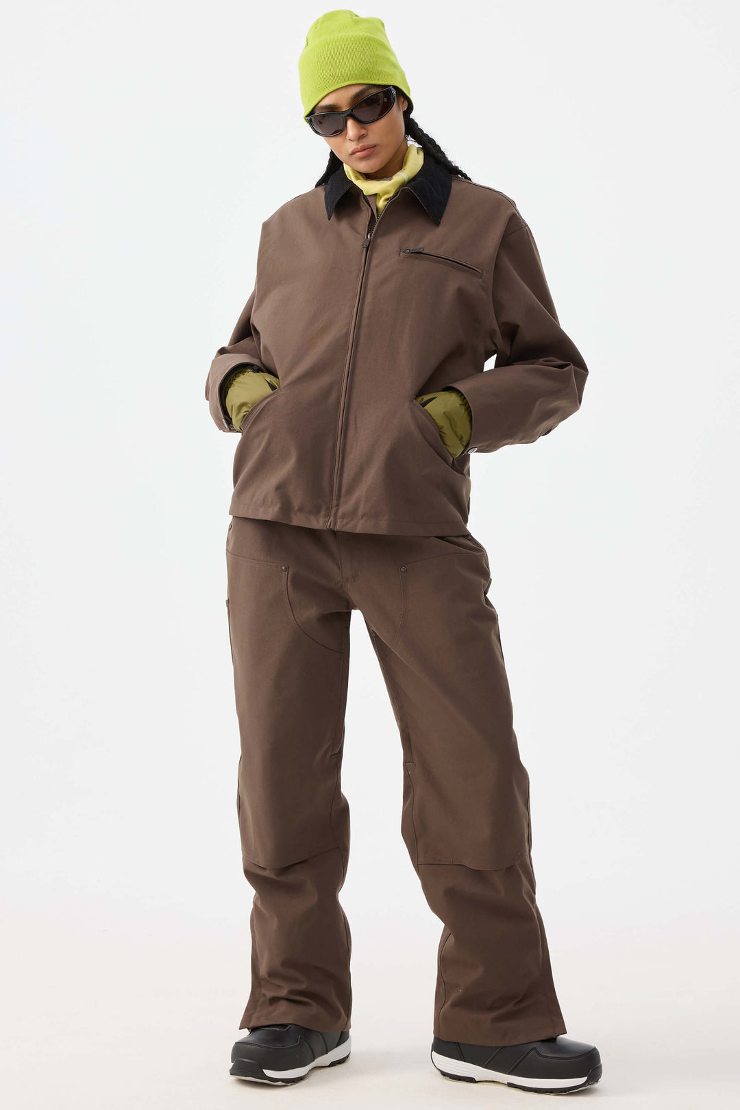 Damskie spodnie śnieżne w kolorze khaki z prostymi nogawkami i podwójnym przodem