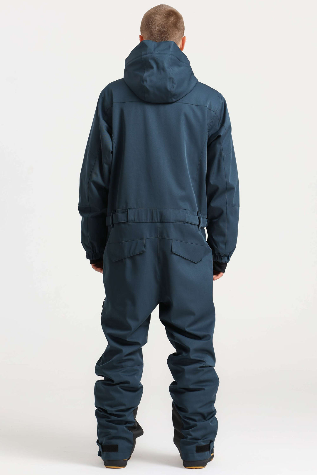 Stilvoller, wasser- und winddichter, locker sitzender einteiliger Skianzug für Herren in Pfauenblau mit abnehmbarer Kapuze und mehreren Taschen