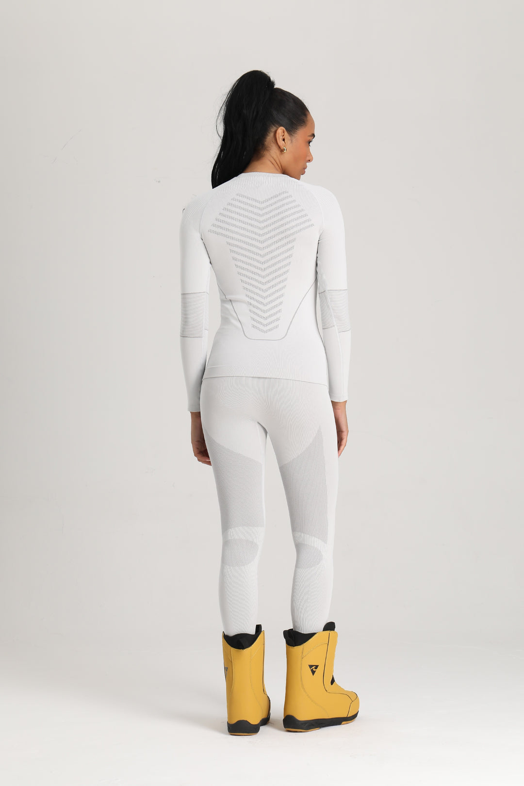Gsou Snow Conjunto de ropa interior rosa para mujer para esquiar, de secado rápido y con función transpirable.