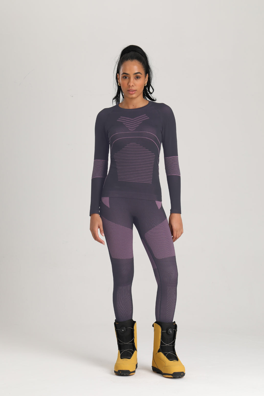 Gsou Snow Conjunto de ropa interior rosa para mujer para esquiar, de secado rápido y con función transpirable.