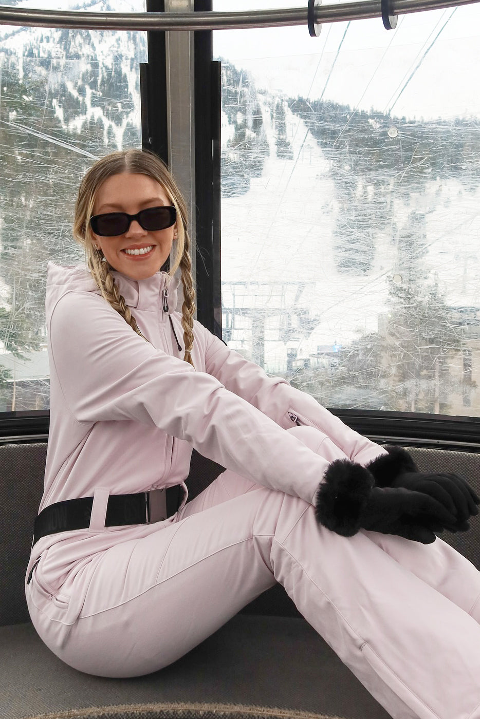 Combinaison de ski une pièce lavande pour femme avec capuche amovible 
