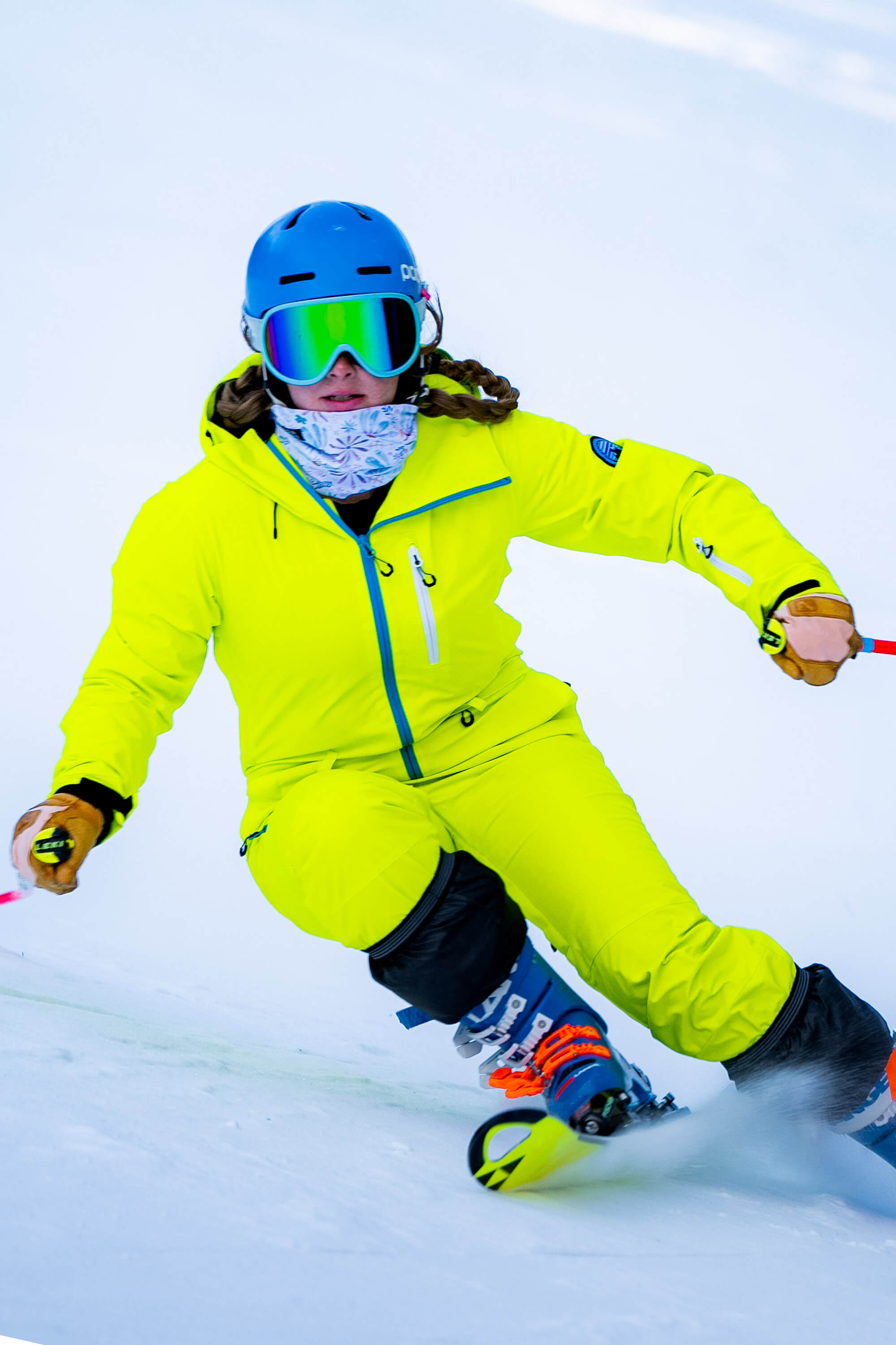 レディース ネオンレッド 防水透湿ワンピーススキースーツ – GSou Snow