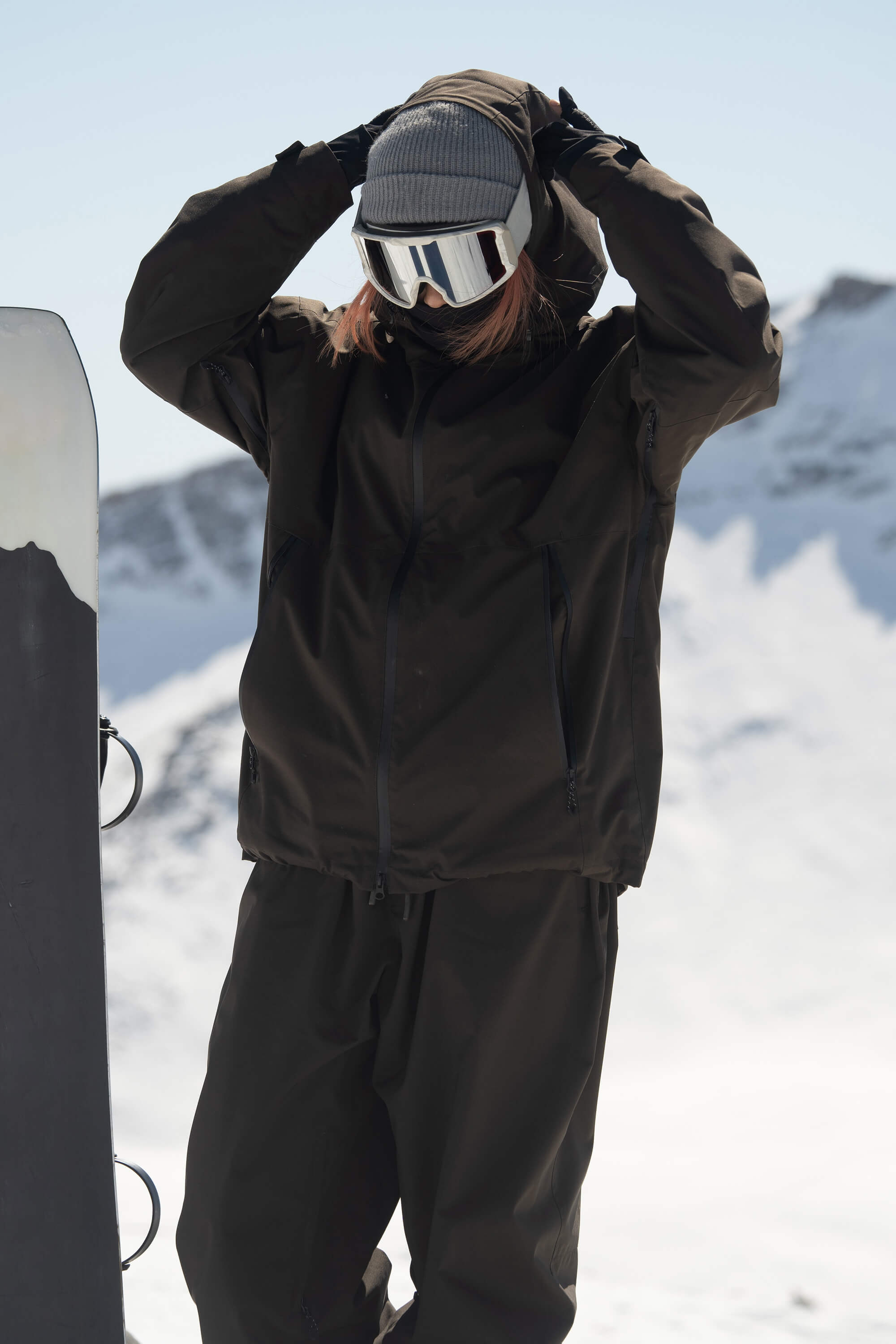 Women's Coffee Fully Sealed Dual-Vent Minimalist Insulated Snow Jacket ...