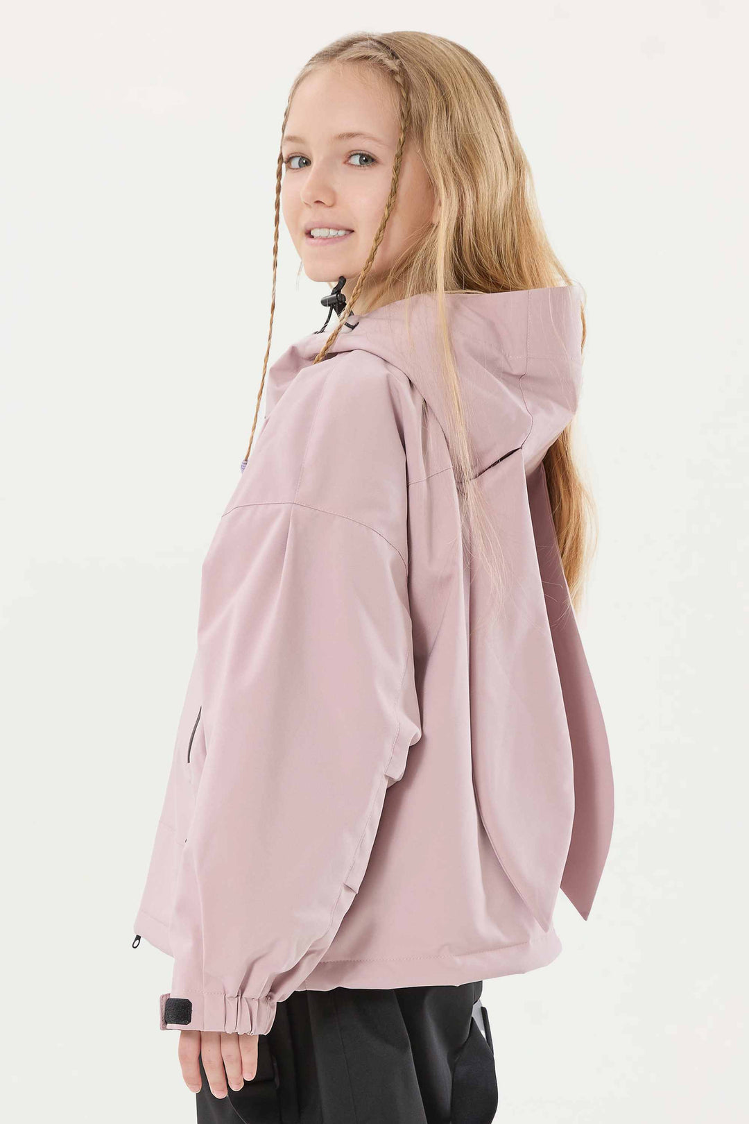 Schwarze, wasserdichte, isolierte Schneejacke mit abnehmbarer Kapuze und Ohrenklappen für Mädchen 