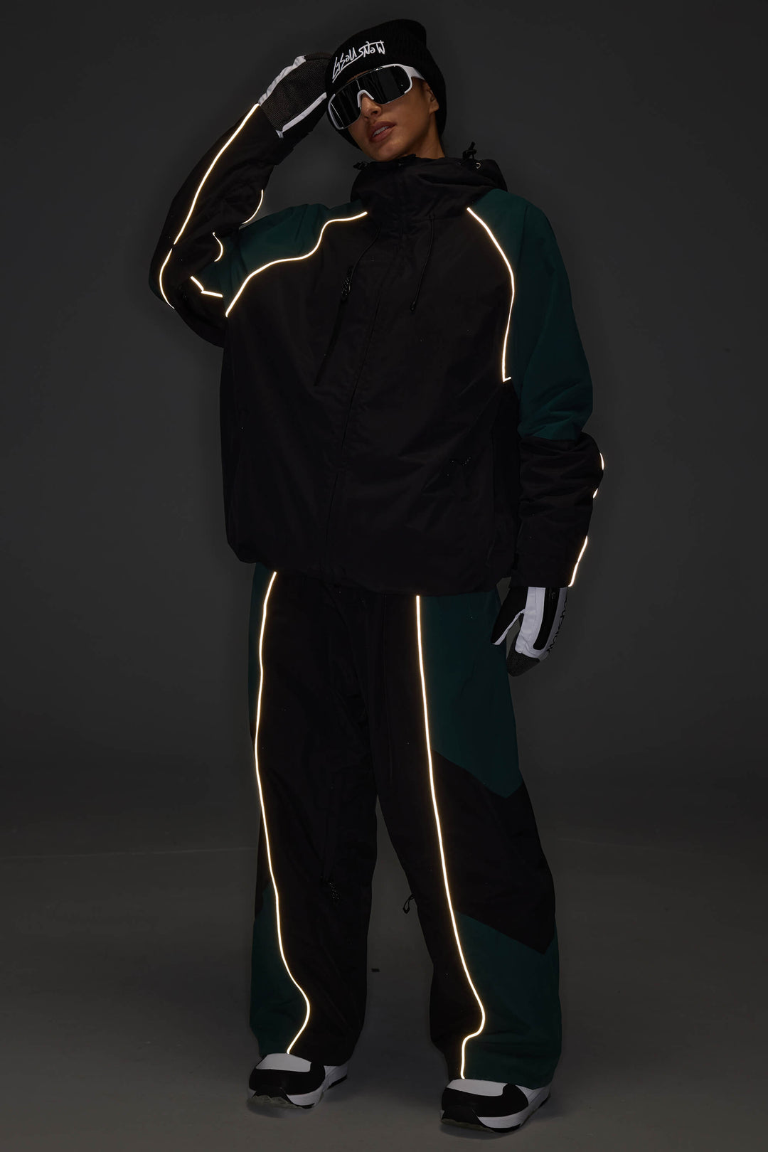 Women's Color Block Black Waterproof Reflective Snow Jacket