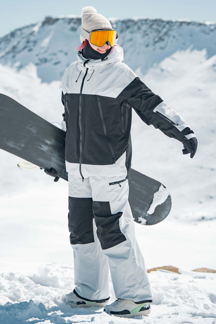 Women's Color-Block Off White & Green Structured Insulated Snow Jacket