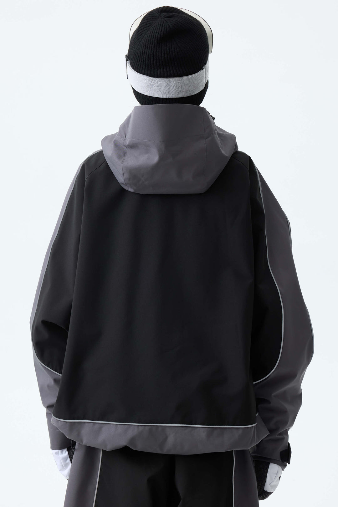 Women's Color Block Black & Gray Reflective Piping Snow Jacket