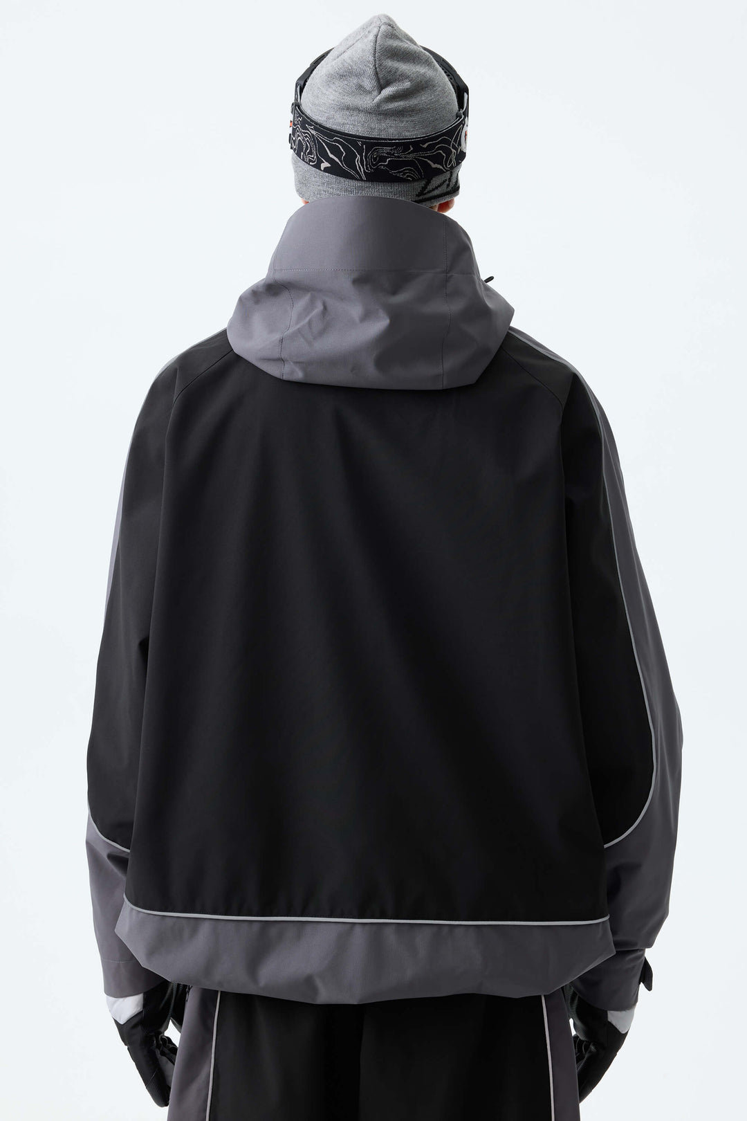 Men's Color Block Black & Gray Reflective Piping Snow Jacket