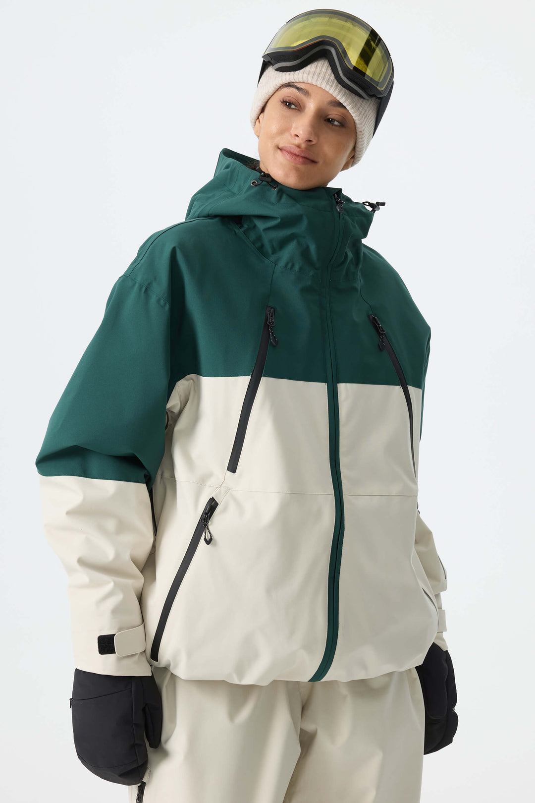 Women's Color Block Off White & Green Multi-Pocket Snow Jacket