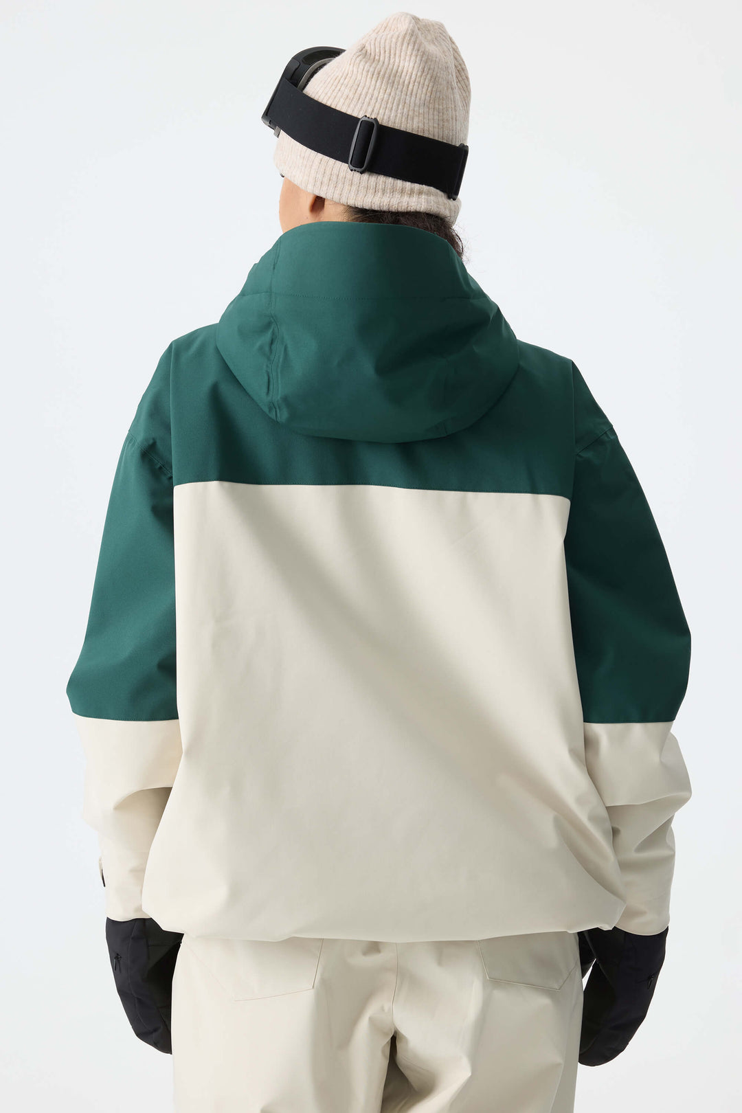 Women's Color Block Off White & Green Multi-Pocket Snow Jacket