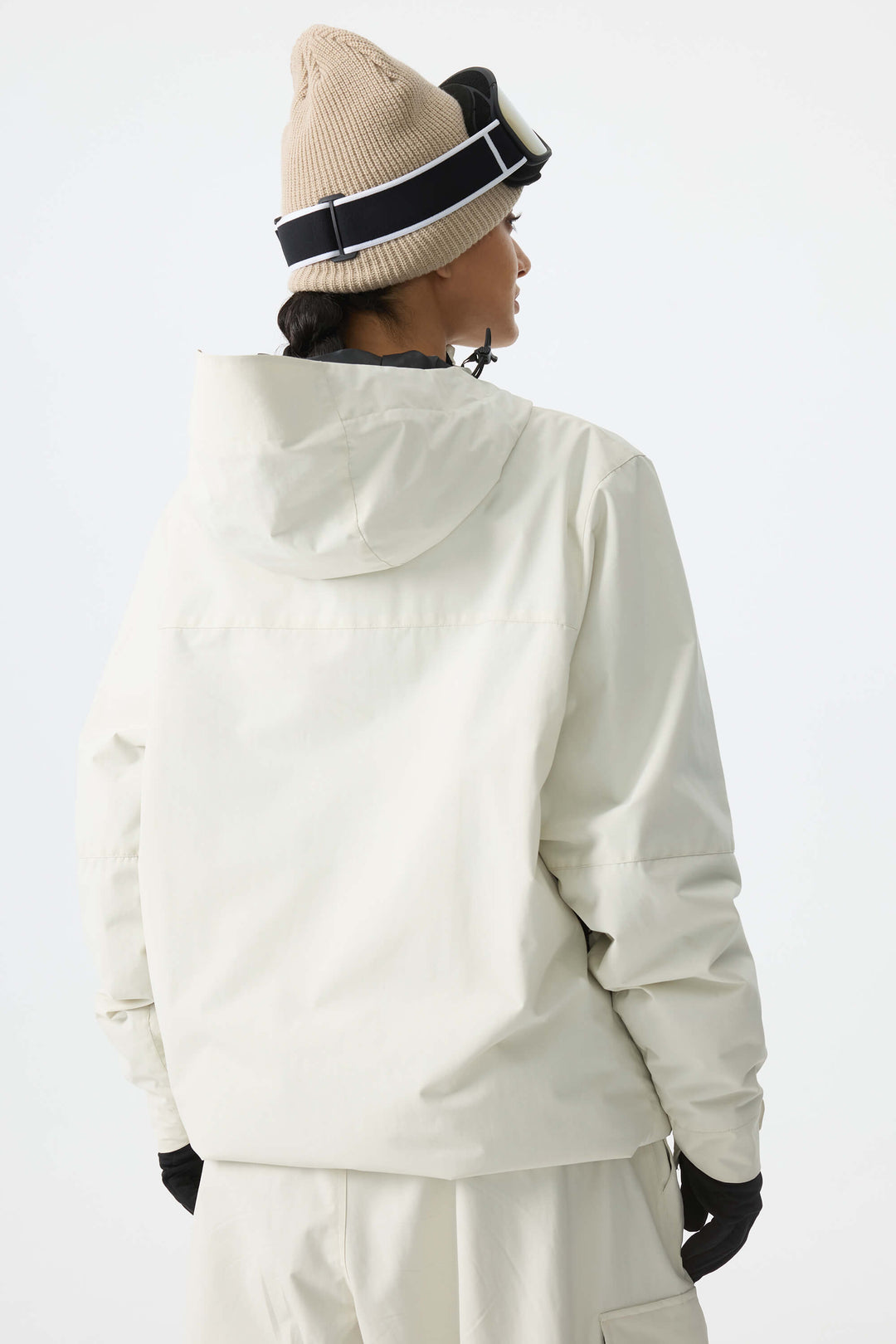 Women's Black Minimal Multi-Pocket Snow Jacket