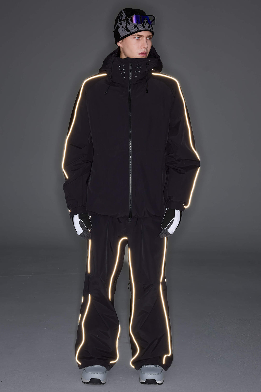 Women's Black Reflective Side-Piping Insulated Snow Jacket