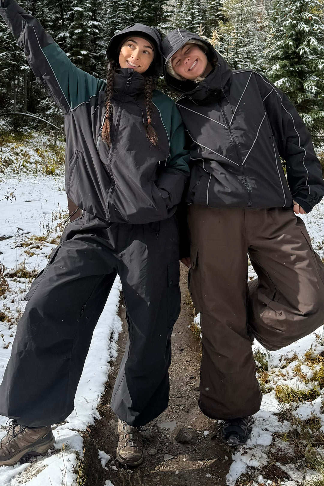 Dámská černá reflexní sněhová bunda V-Line