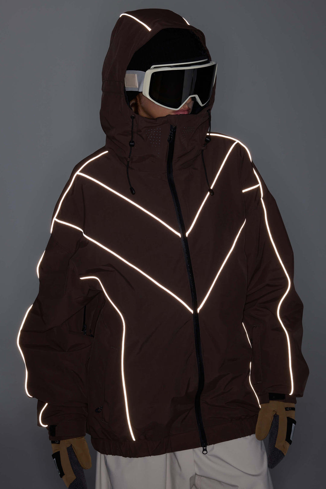 Women's Black Reflective V-Line Snow Jacket