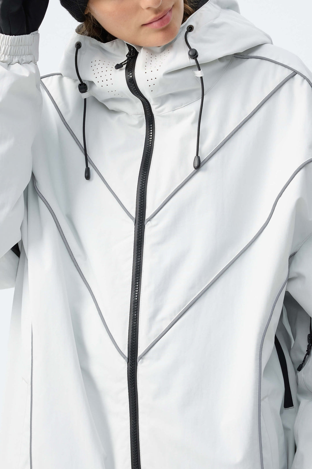 Women's Light Grey Reflective V-Line Snow Jacket