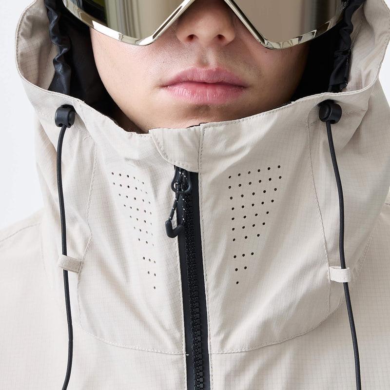 Laser-Cut Collar Ventilation