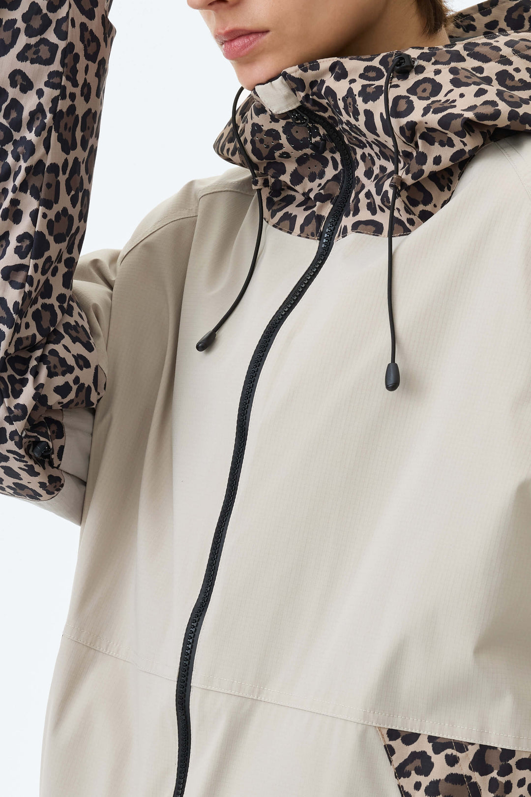 Women's Oat Milk & Leopard Contrast-Panel Insulated Snow Jacket