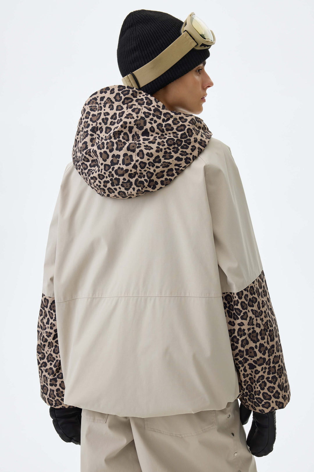Women's Cow Print Contrast-Panel Insulated Snow Jacket