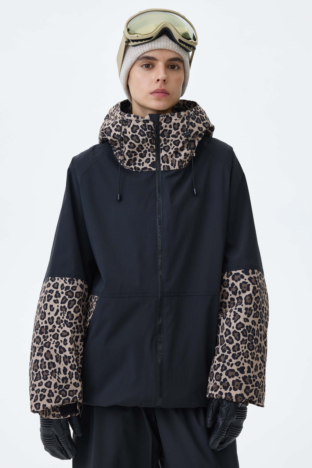 Women's Black & Leopard Contrast-Panel Insulated Snow Jacket
