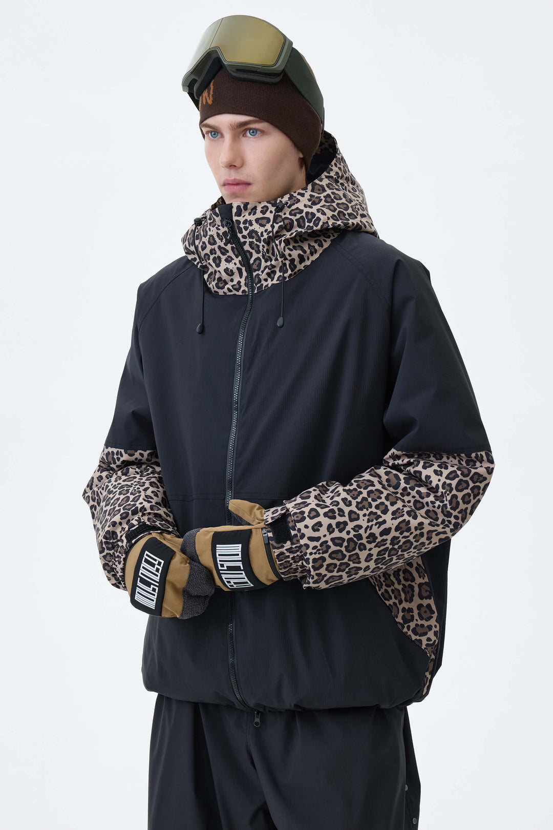 Men's Cow Print Contrast-Panel Insulated Snow Jacket