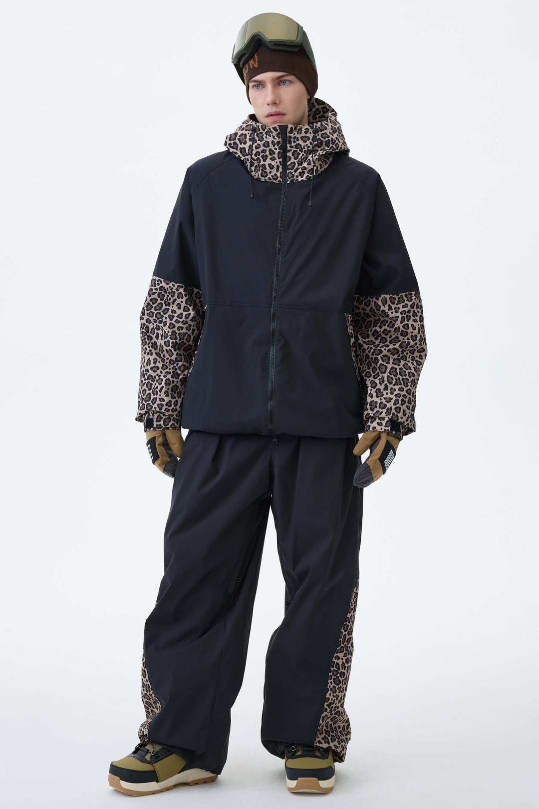 Men's Black & Leopard Contrast-Panel Insulated Snow Jacket