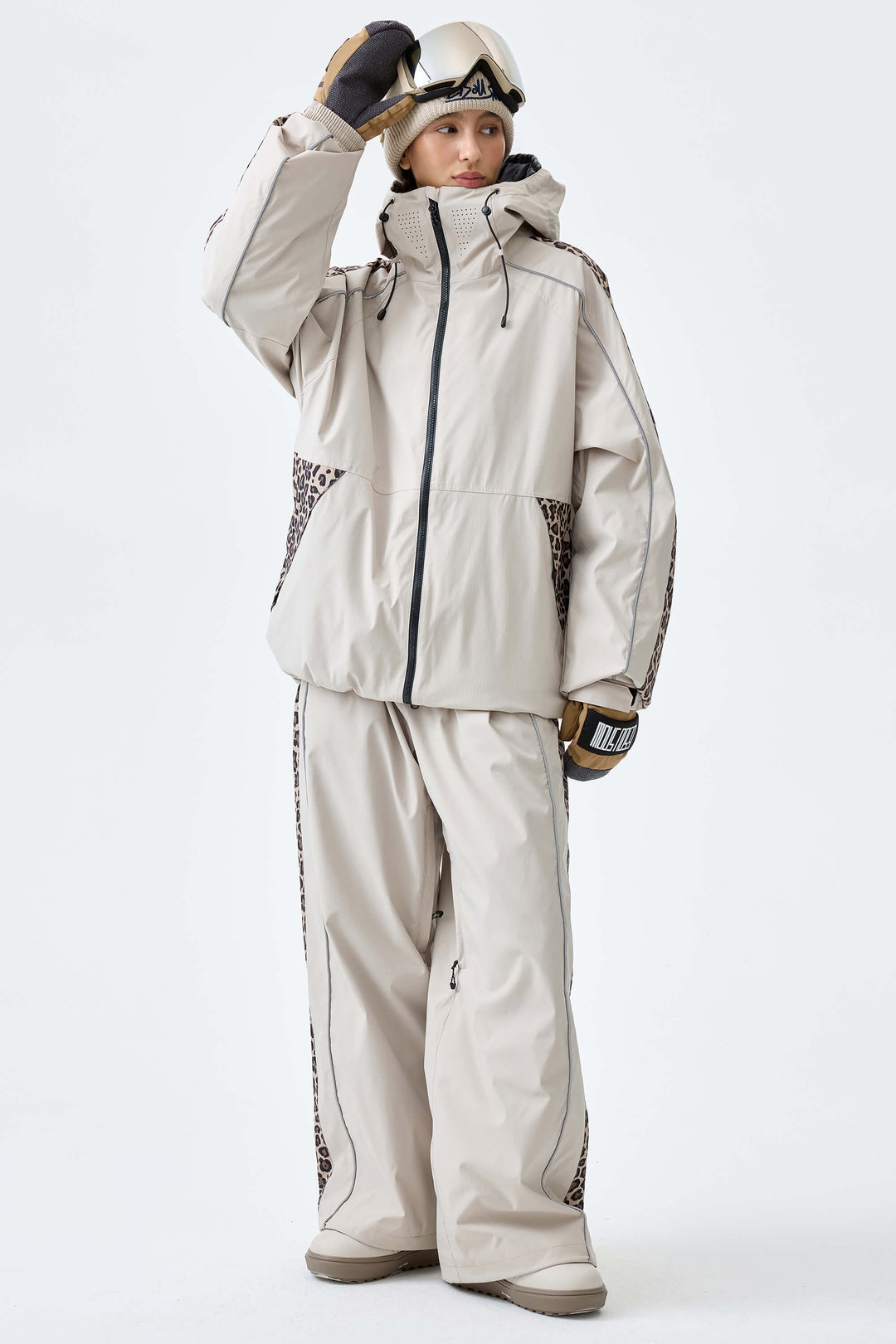 Women's Black Side-Panel Reflective Insulated Snow Jacket