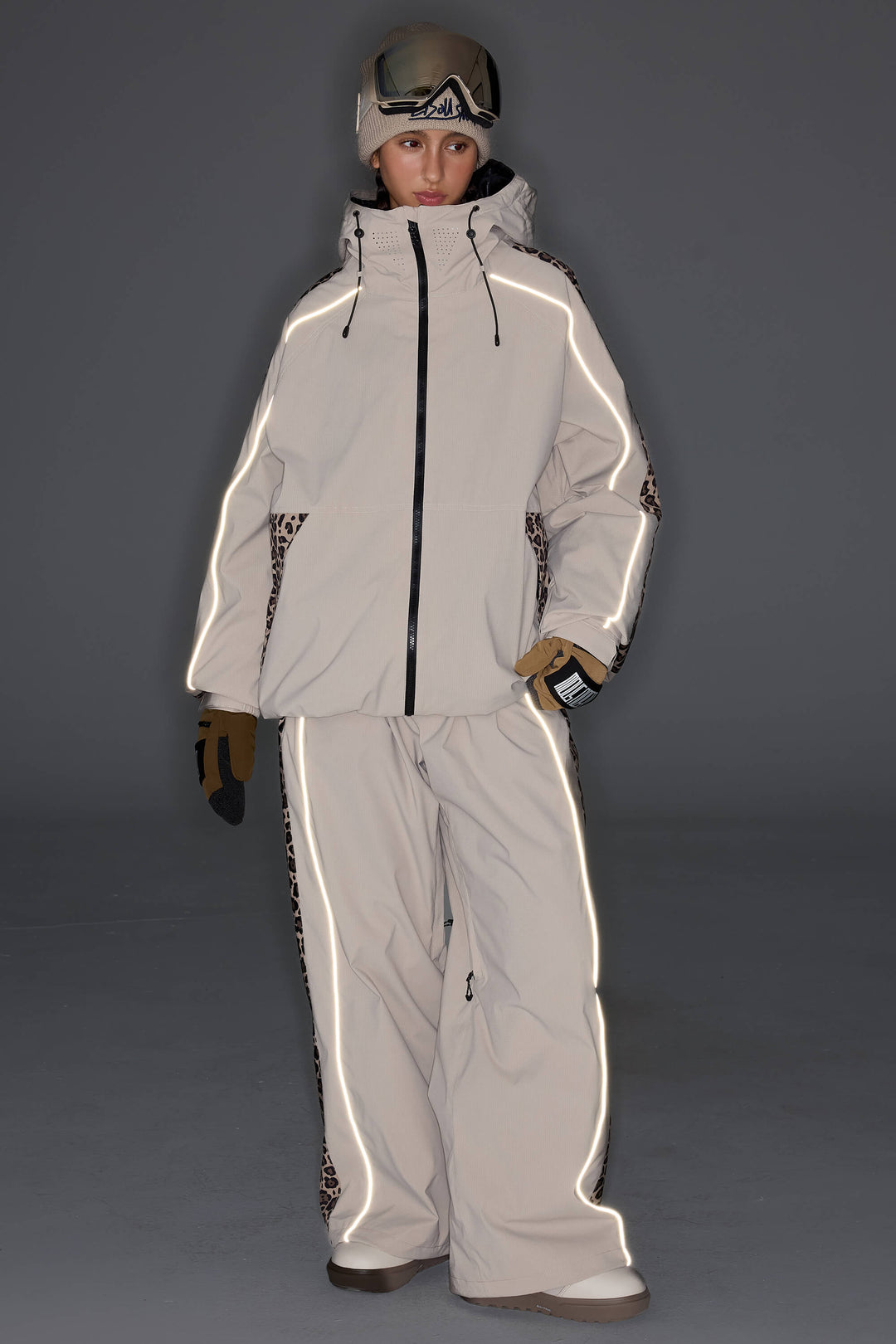 Men's Off White Side-Panel Reflective Insulated Snow Jacket