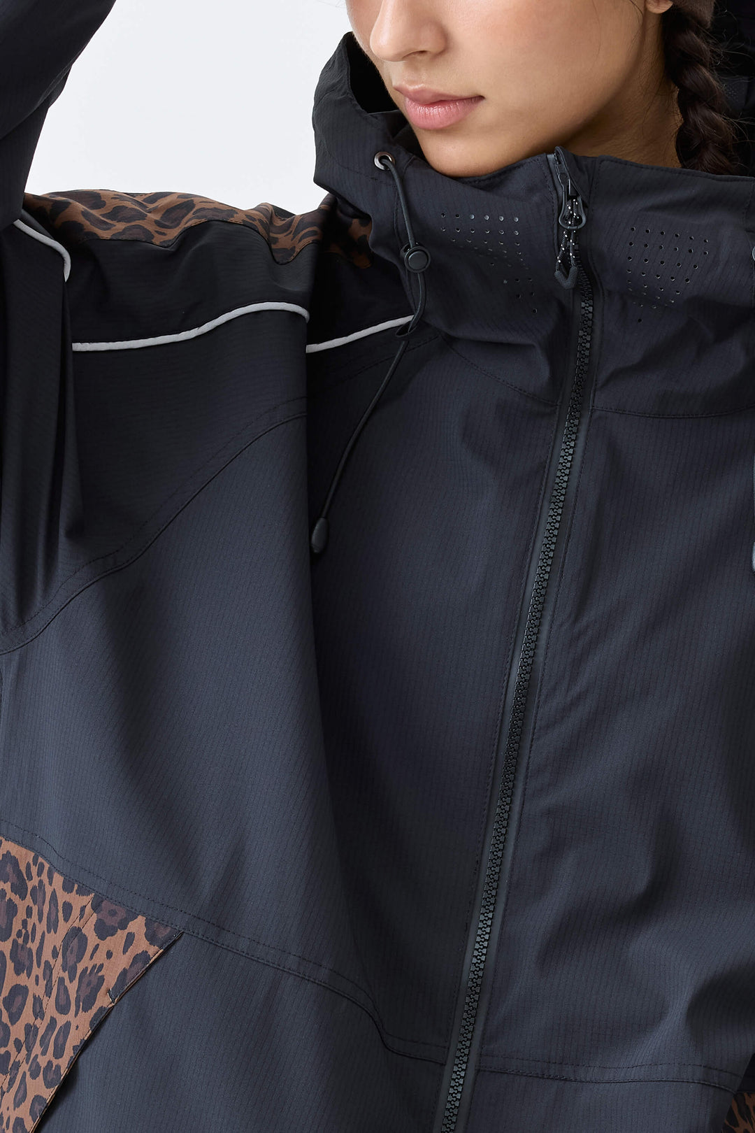 Women's Black Side-Panel Reflective Insulated Snow Jacket