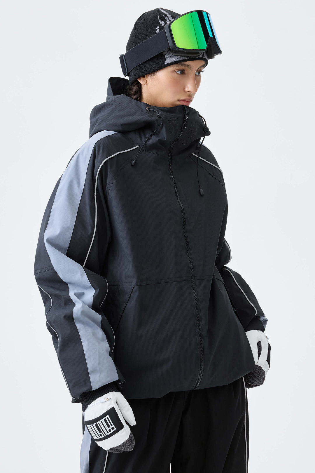 Women's Black Reflective Contrast-Stripe Insulated Snow Jacket
