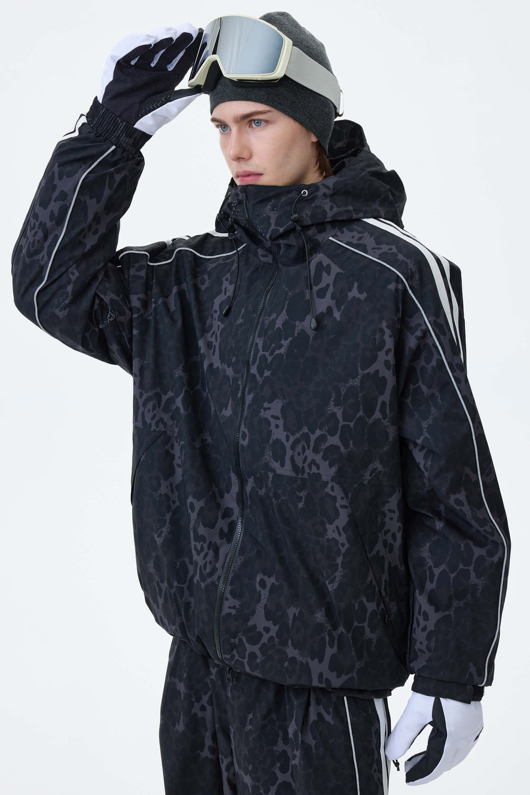 Men's Gray Leopard Retro Track Stripe Reflective Snow Jacket