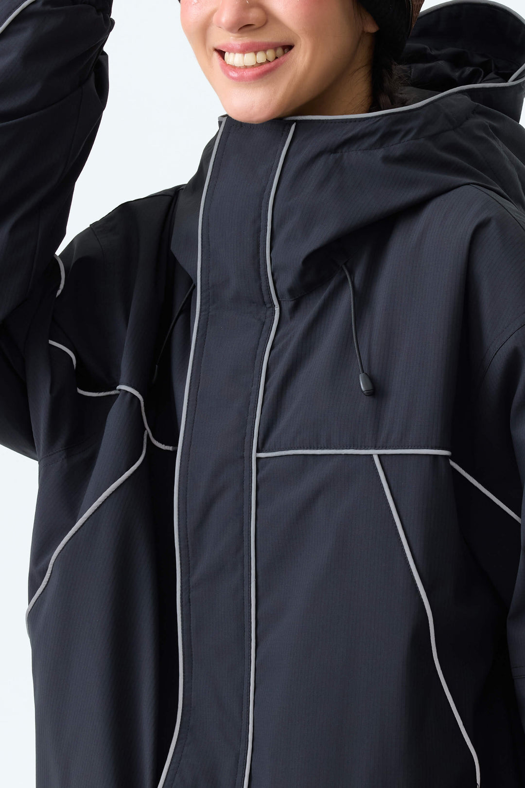 Women's Black Reflective Piping Insulated Snow Jacket