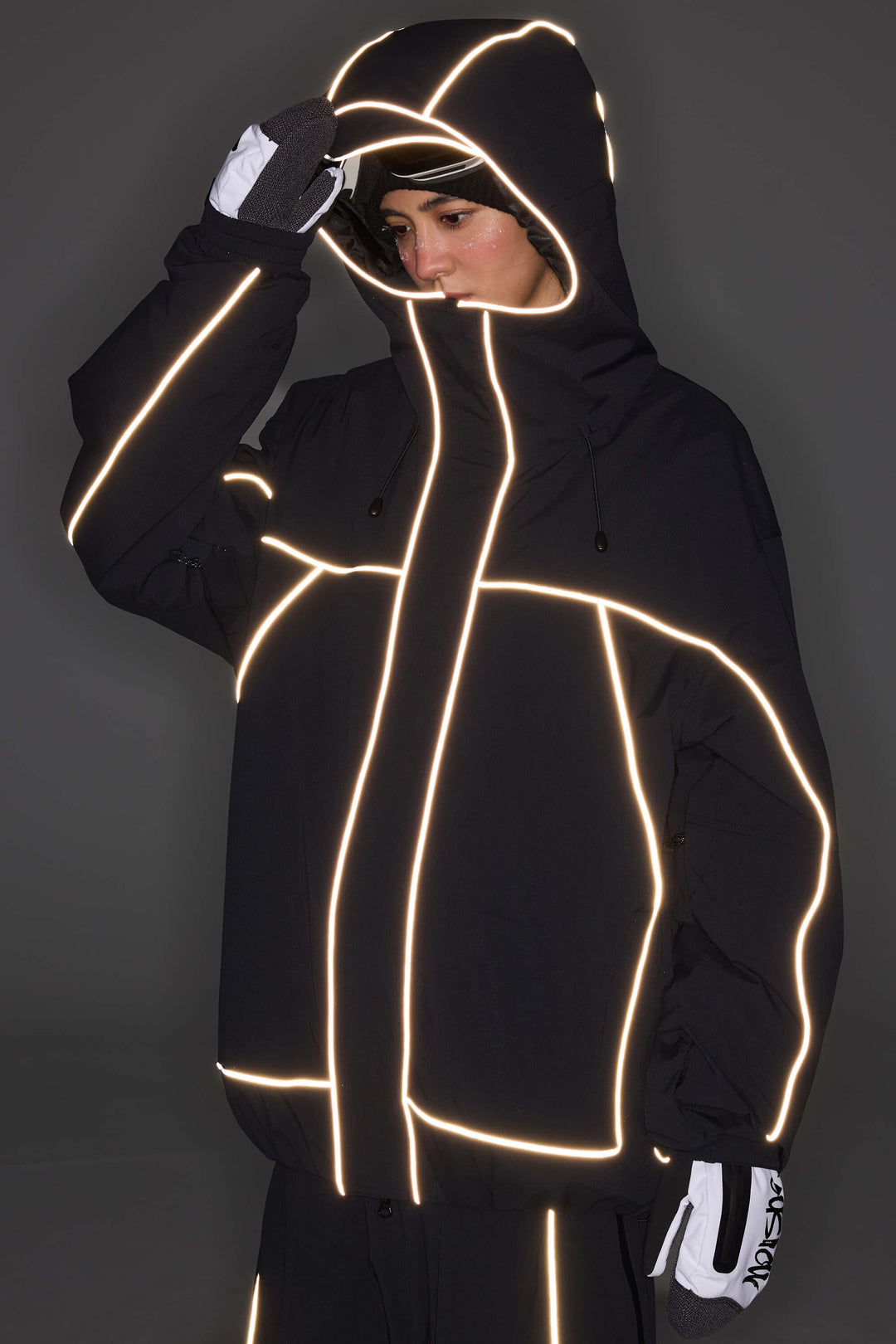 Men's Black Reflective Piping Insulated Snow Jacket