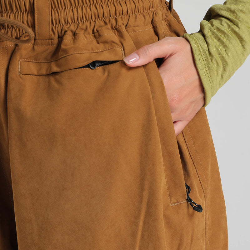 Hand & Pass Pockets