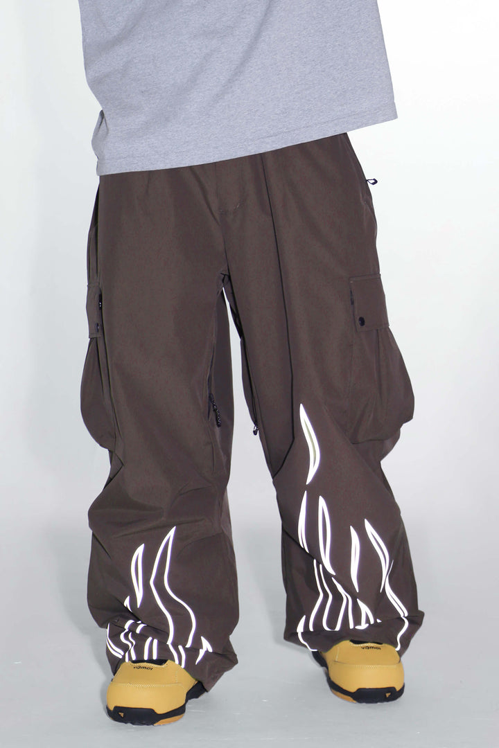 Naisten luonnonvalkoiset heijastavat liekkipussit ja -laskuhousut