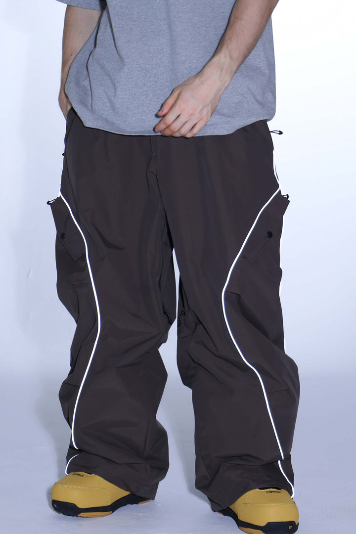 Schwarze Herren-Skihose im Retro-Stil mit reflektierenden Paspeln und Baggy-Schneeschuhmodell 