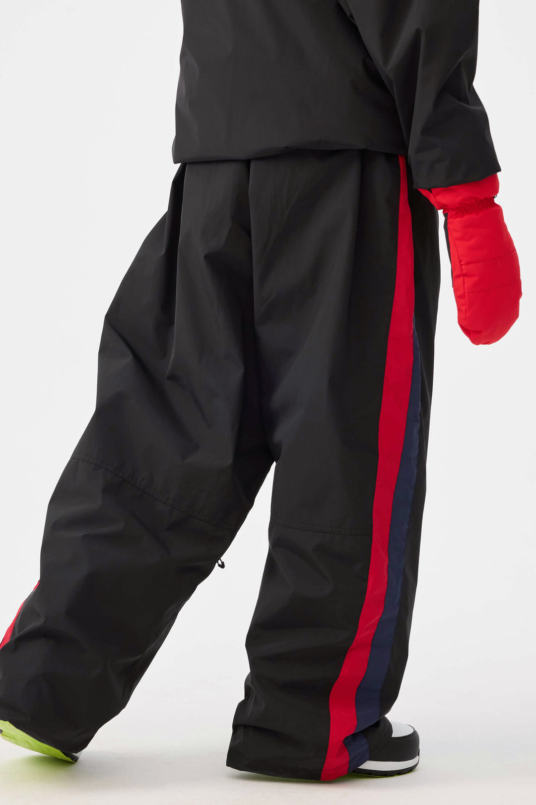 Damskie czarno-czerwone spodnie narciarskie Baggy w stylu retro z lat 90. w blokach kolorów