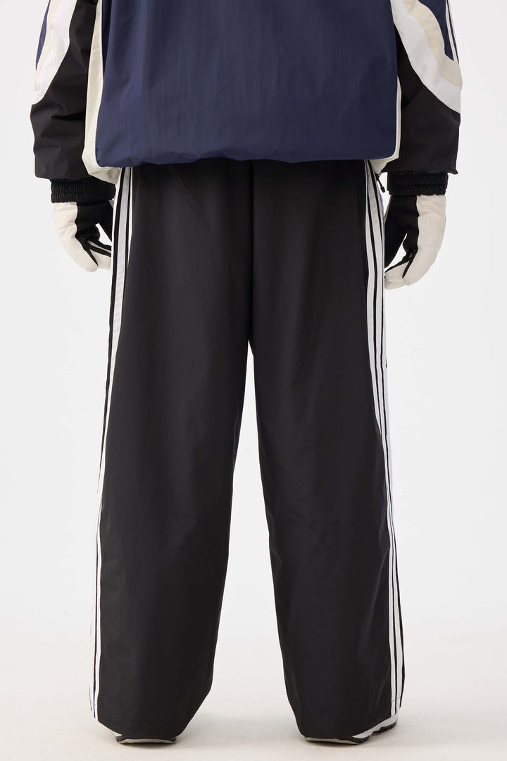 Damen-Schneehose im Retro-Sport-Stil mit Seitenstreifen in Olivgrün 