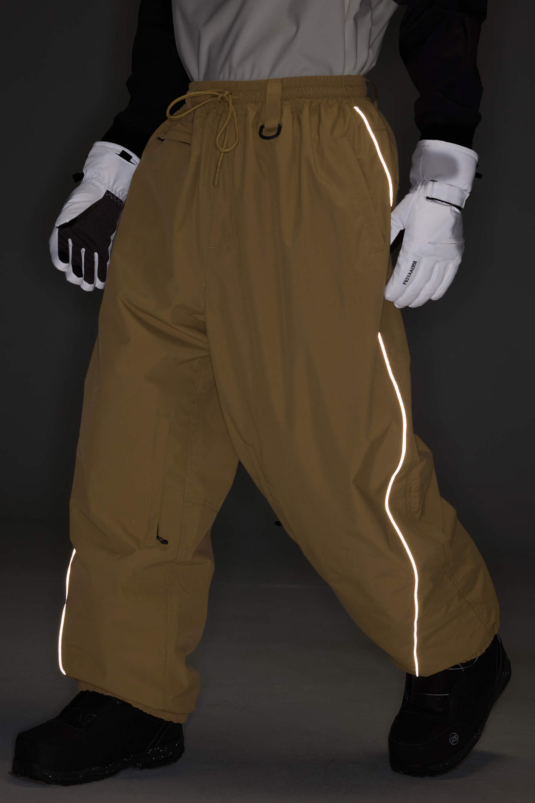 Men's Brown Baggy Reflective Piping Drawstring Snow Pants