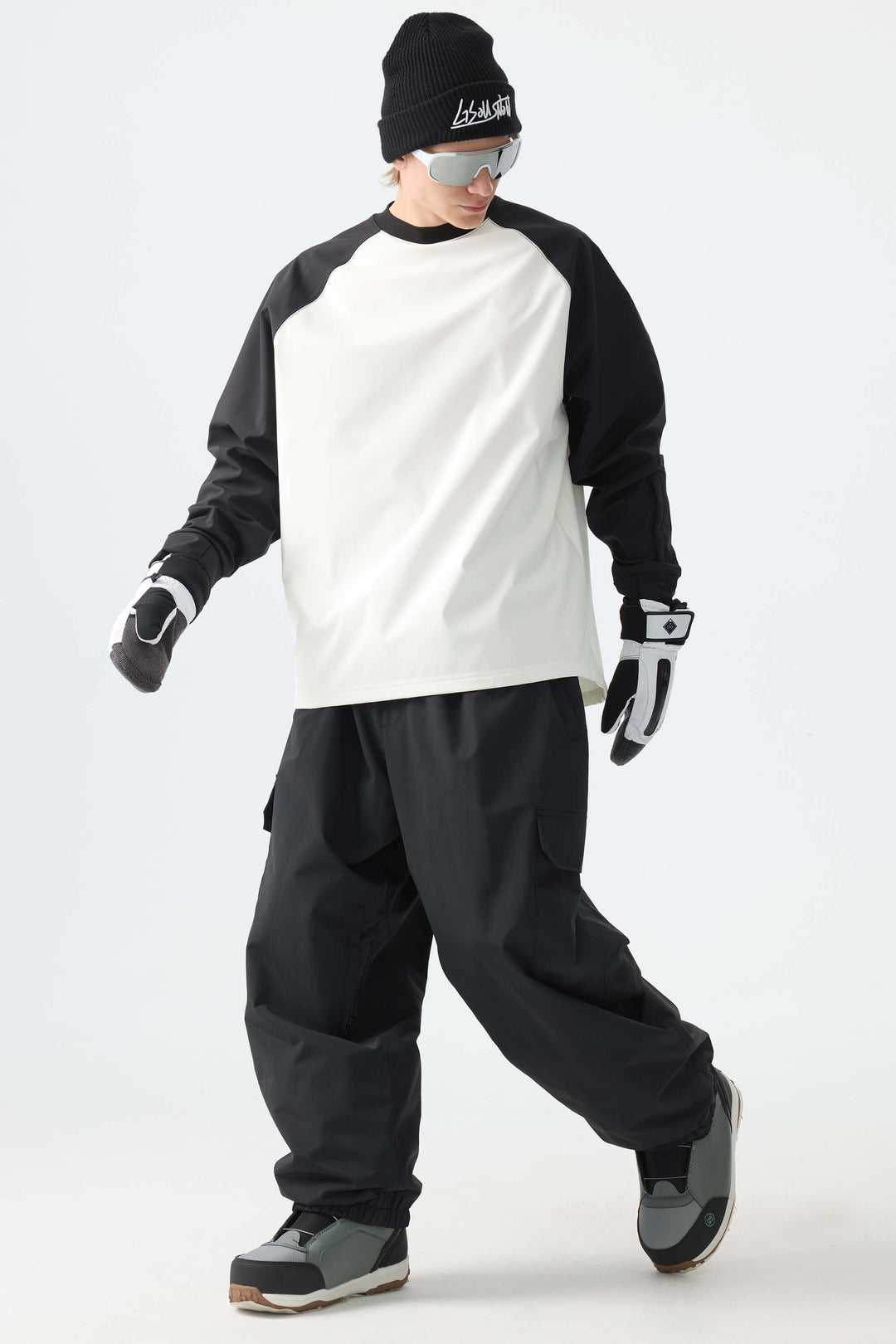 Men's Black Sleek Sport Utility Hidden Cargo Pockets Baggy Snow Pants