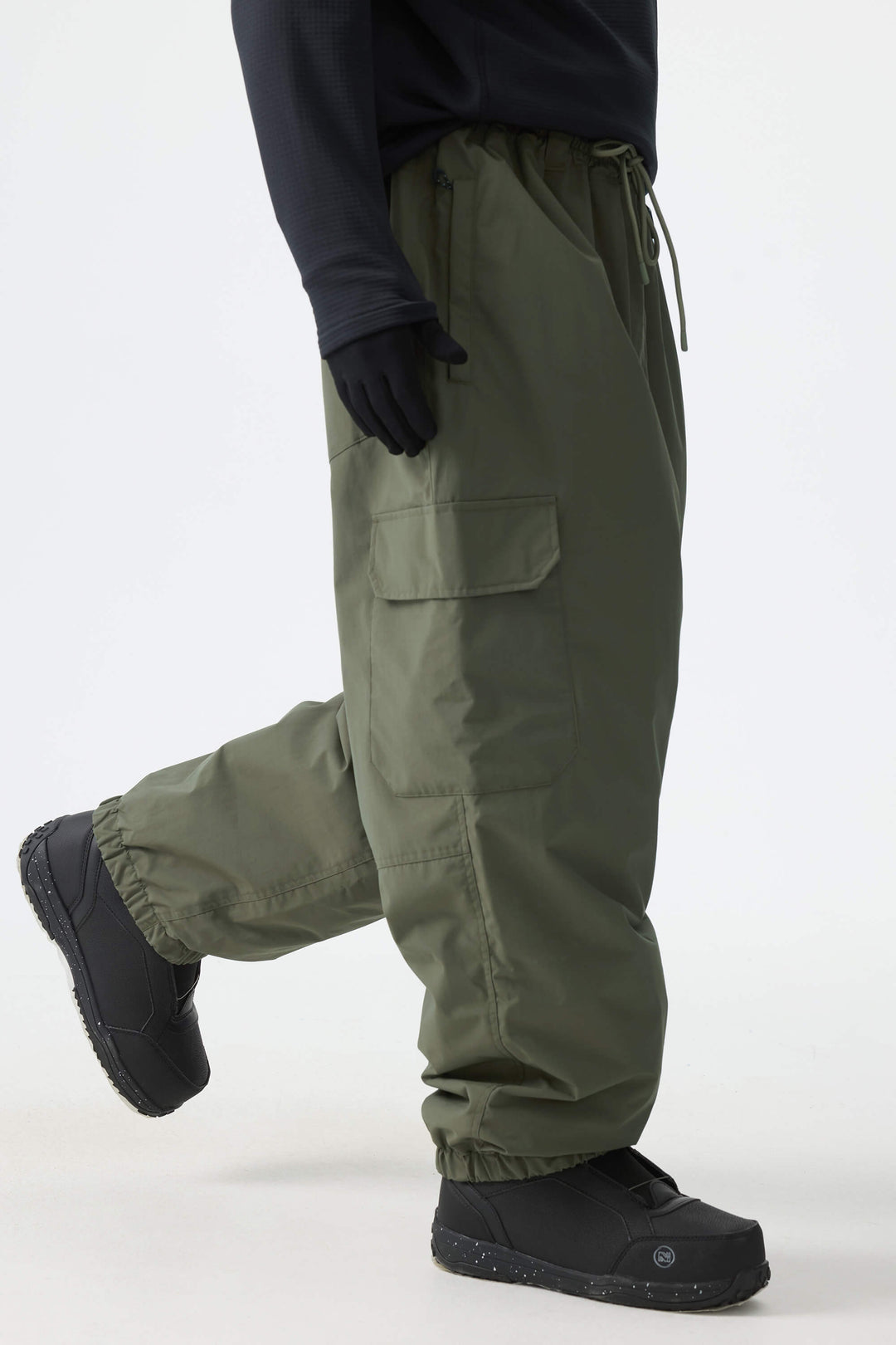 Men's Olive Green Sleek Sport Utility Hidden Cargo Pockets Baggy Snow Pants