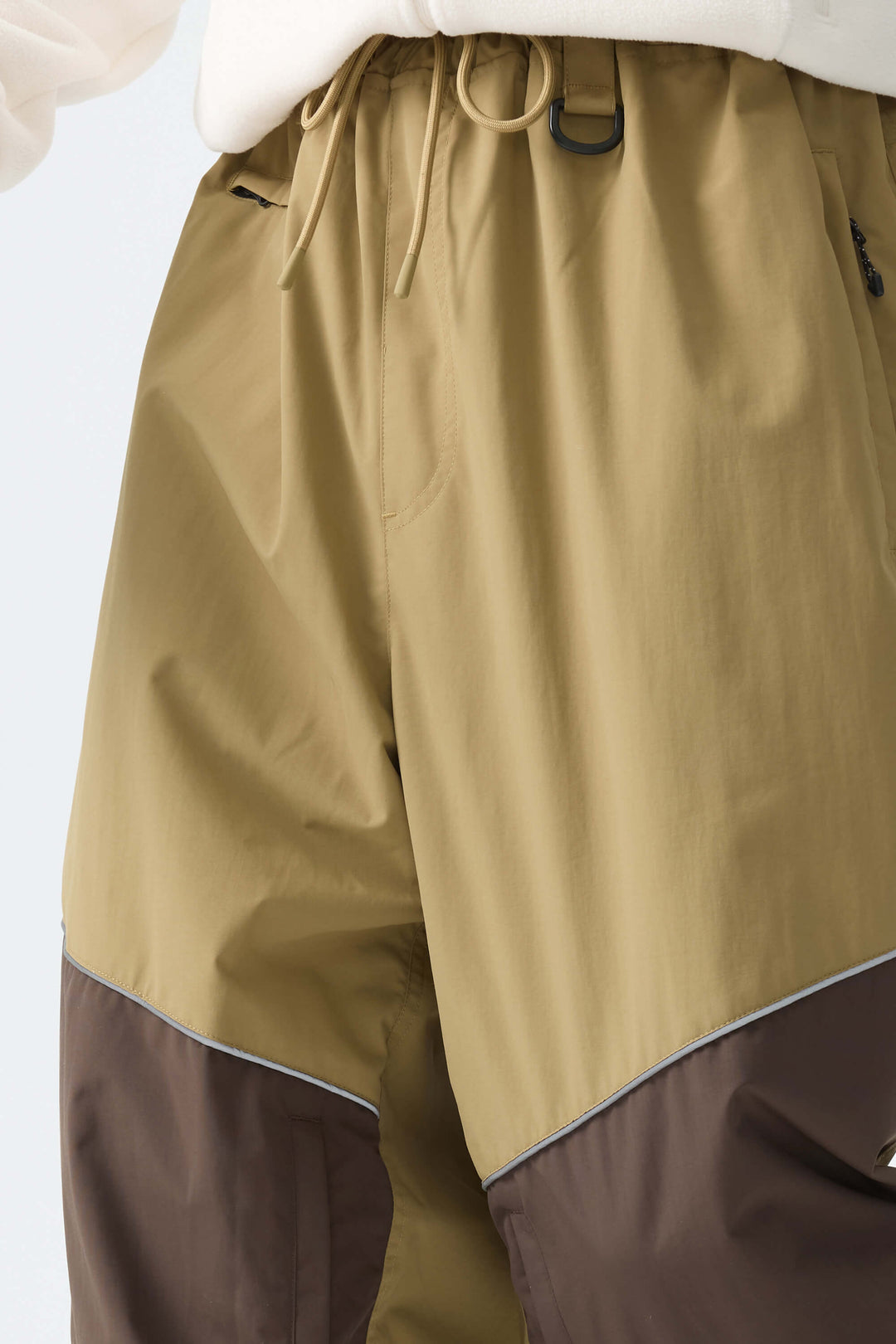 Men's Khaki Color-Block Reflective Baggy Snow Pants