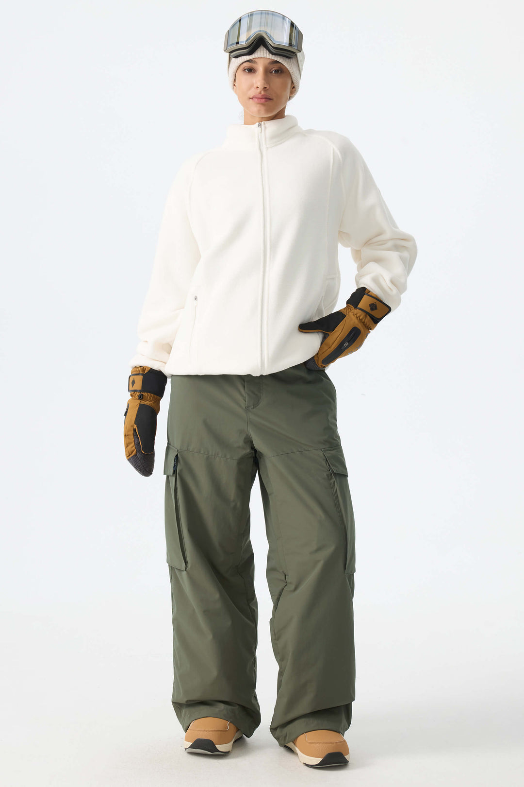 Calça de neve feminina folgada de alto desempenho para montanha, verde militar, para uso em todas as montanhas.